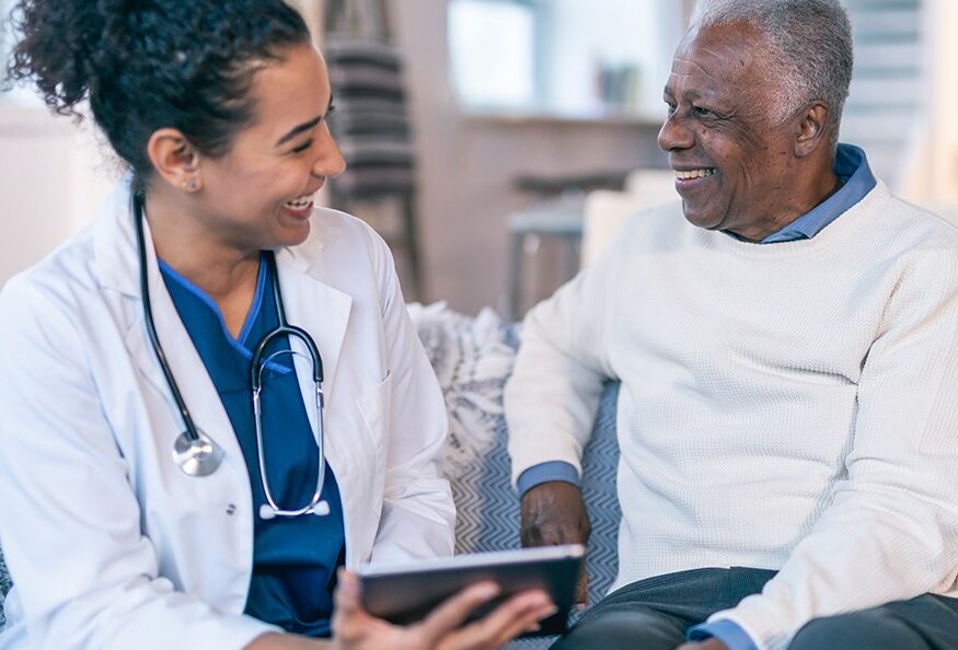 5thPort eConsent Software – Healthcare Better Patient Outcomes – Panel 2 5thPort eConsent software - Patient discussing treatment options with their doctor, using 5thPort's eConsent software on an iPad. Digitally delivering patient centric experiences will increase health outcomes.